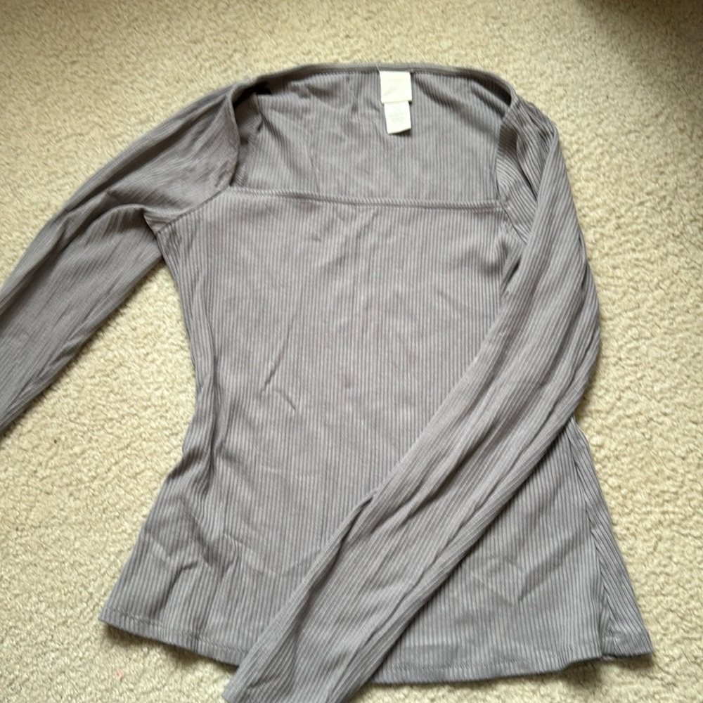 Lavender Ribbed Top - Picture 2 of 3